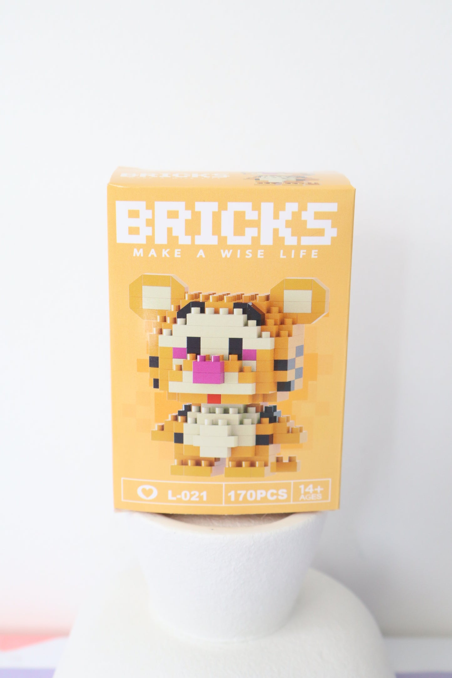 Nano Bricks