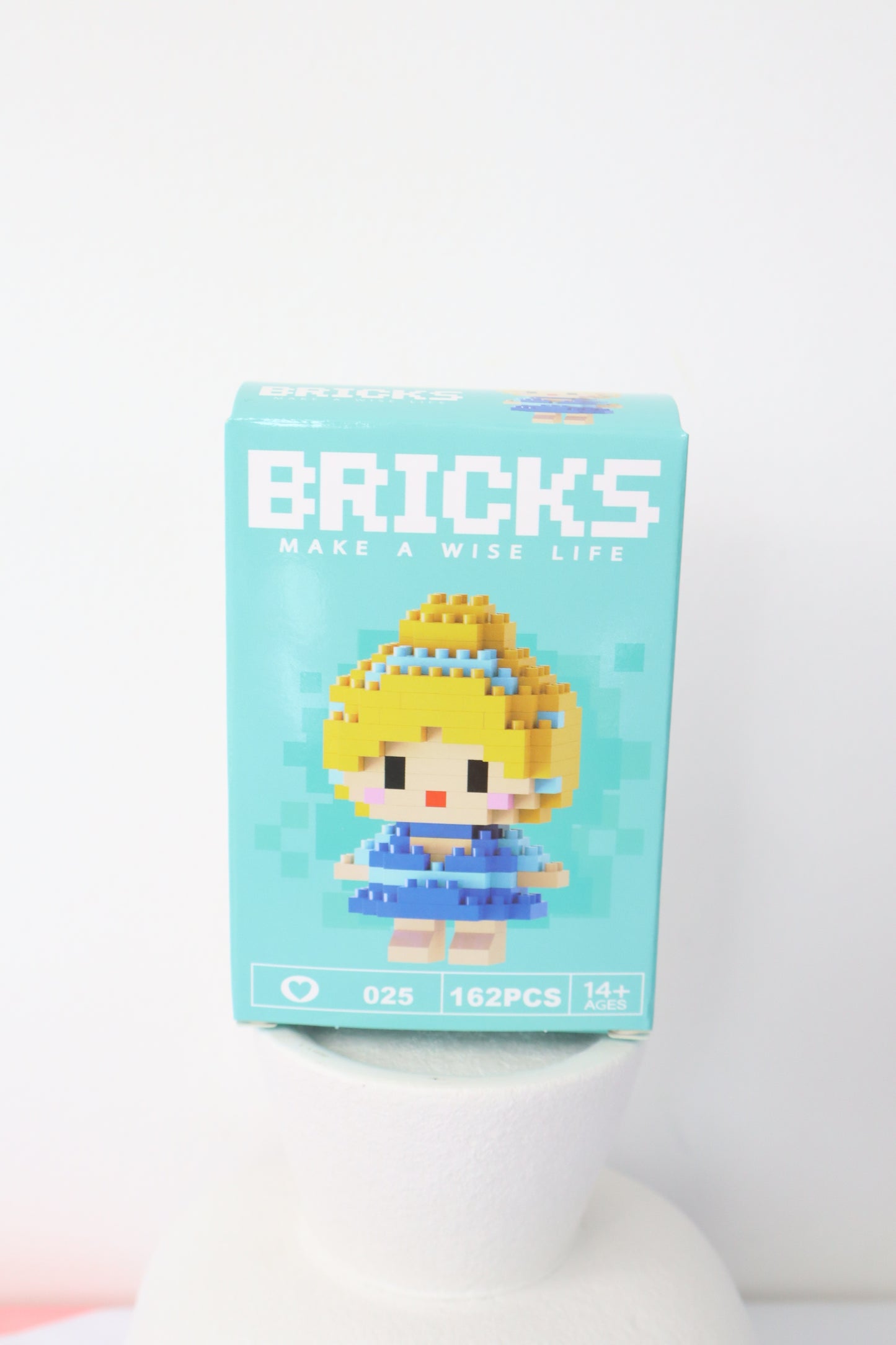 Nano Bricks